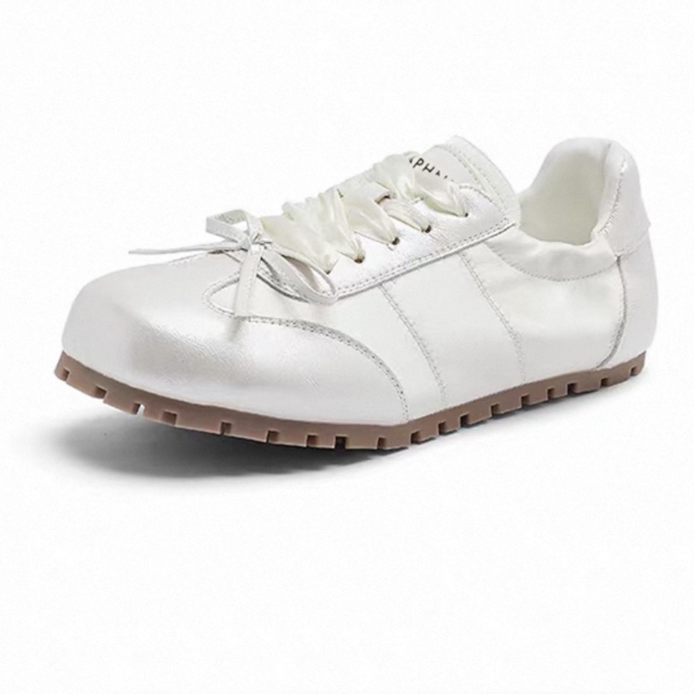 Elegant White Leather Sneakers